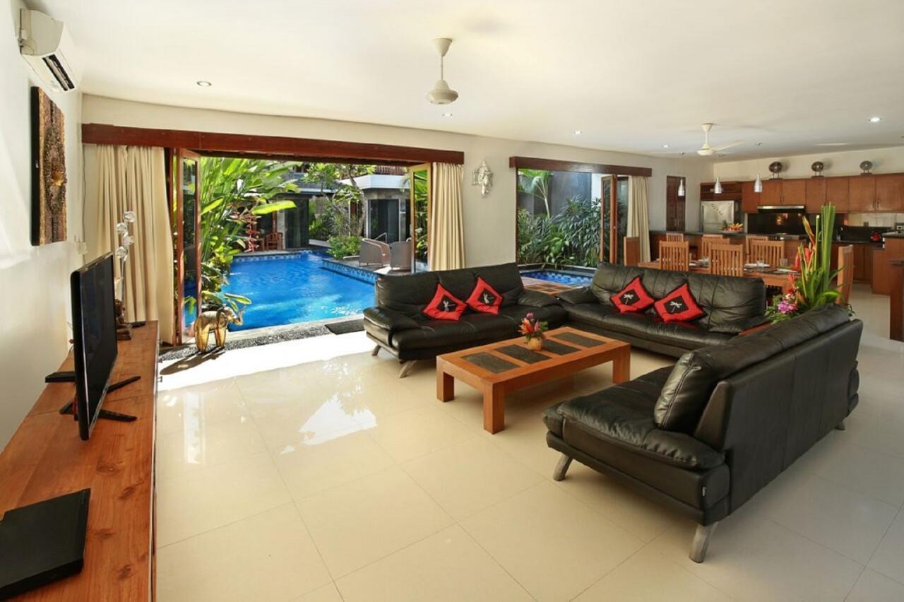 Blue * Seminyak (Bali)
